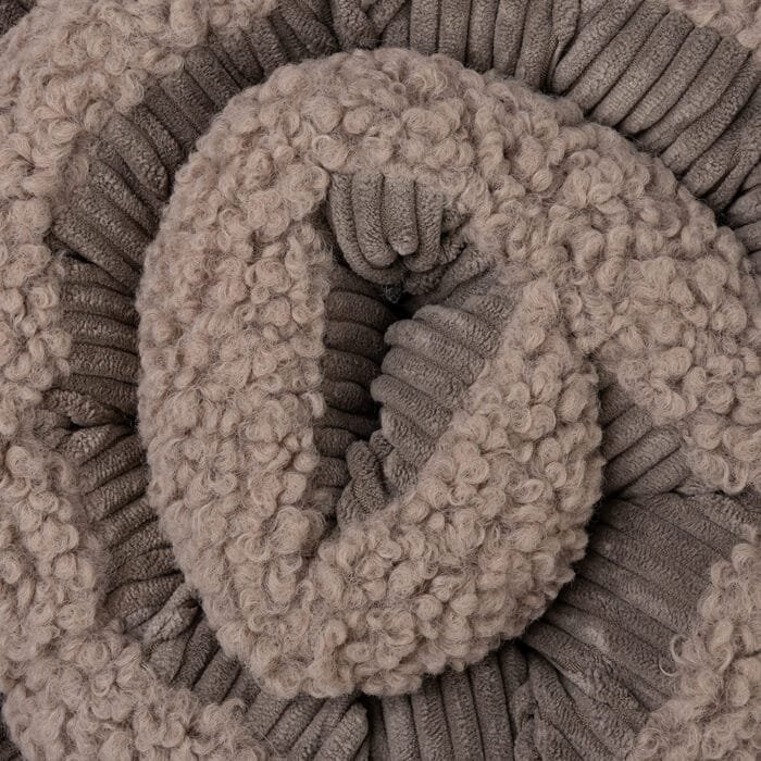 District 70 - SWIRL Snuffelmat