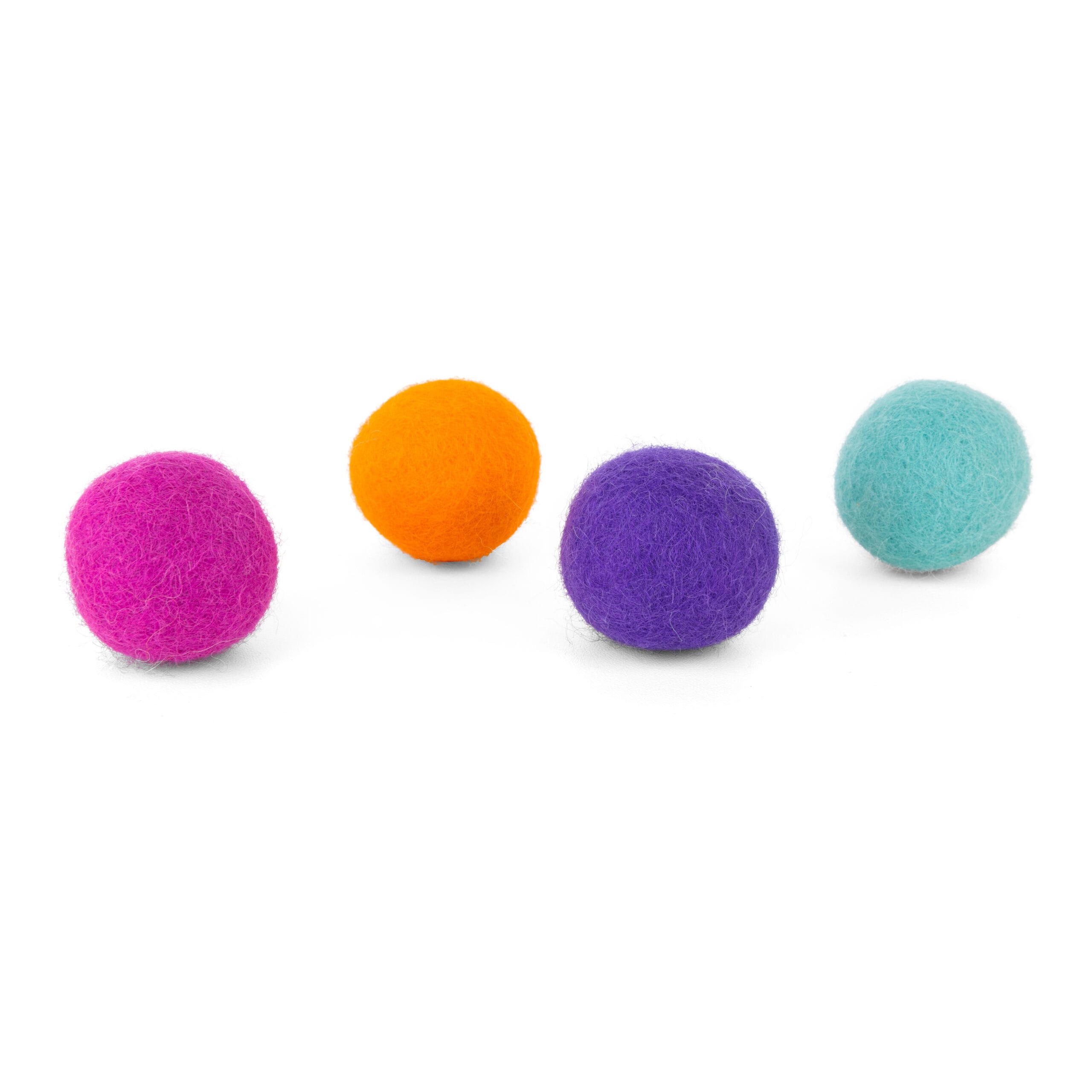 8717202617074_1.jpg District 70 - GLOW Vilten Ballen Speelgoed (4x35 mm)