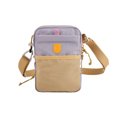 Woolly Wolf Hydration Shoulder Bag