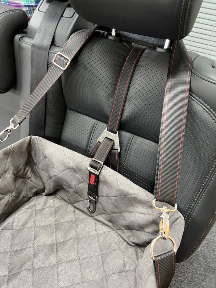 KONG108033.jpg KONG Travel Ultimate Booster Seat & Tether